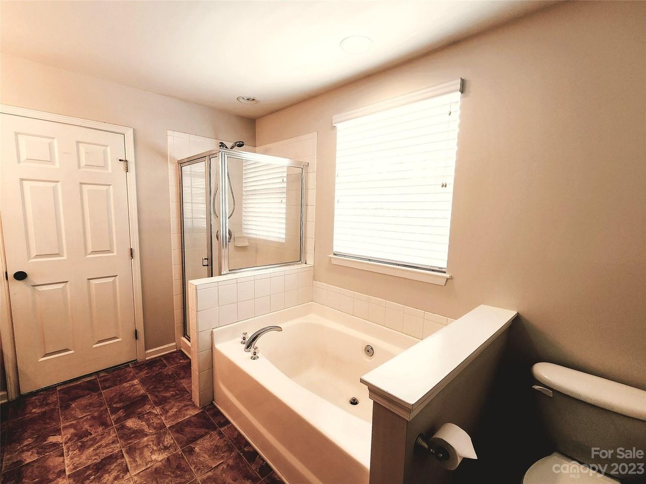 129 Beverly Chase Ln