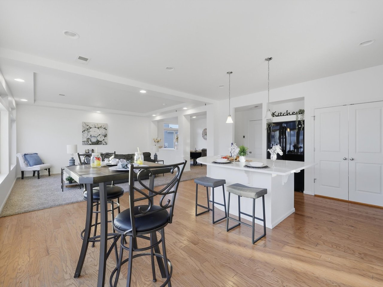 7965 Whistlestop Lane