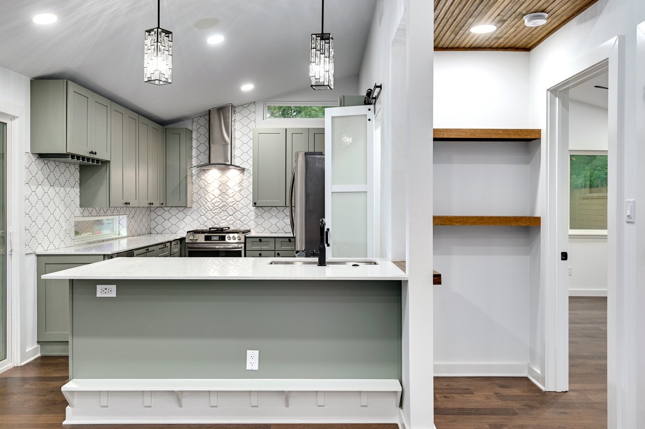1006 Cherico St