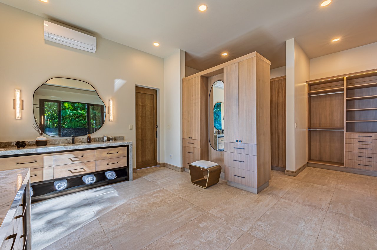 Luxury Estate in Escaleras - Incredible Ocean Views 5.5 Acres