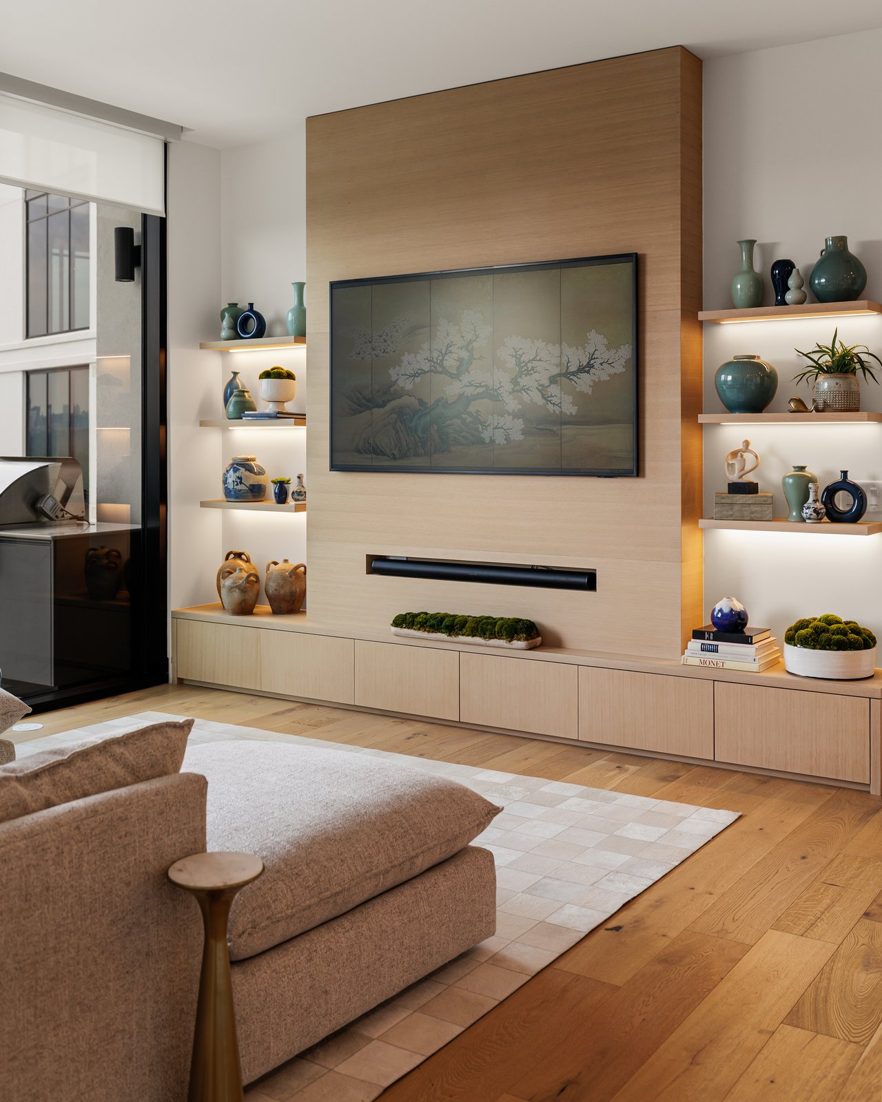 2425 Peachtree Road NE Unit 1406