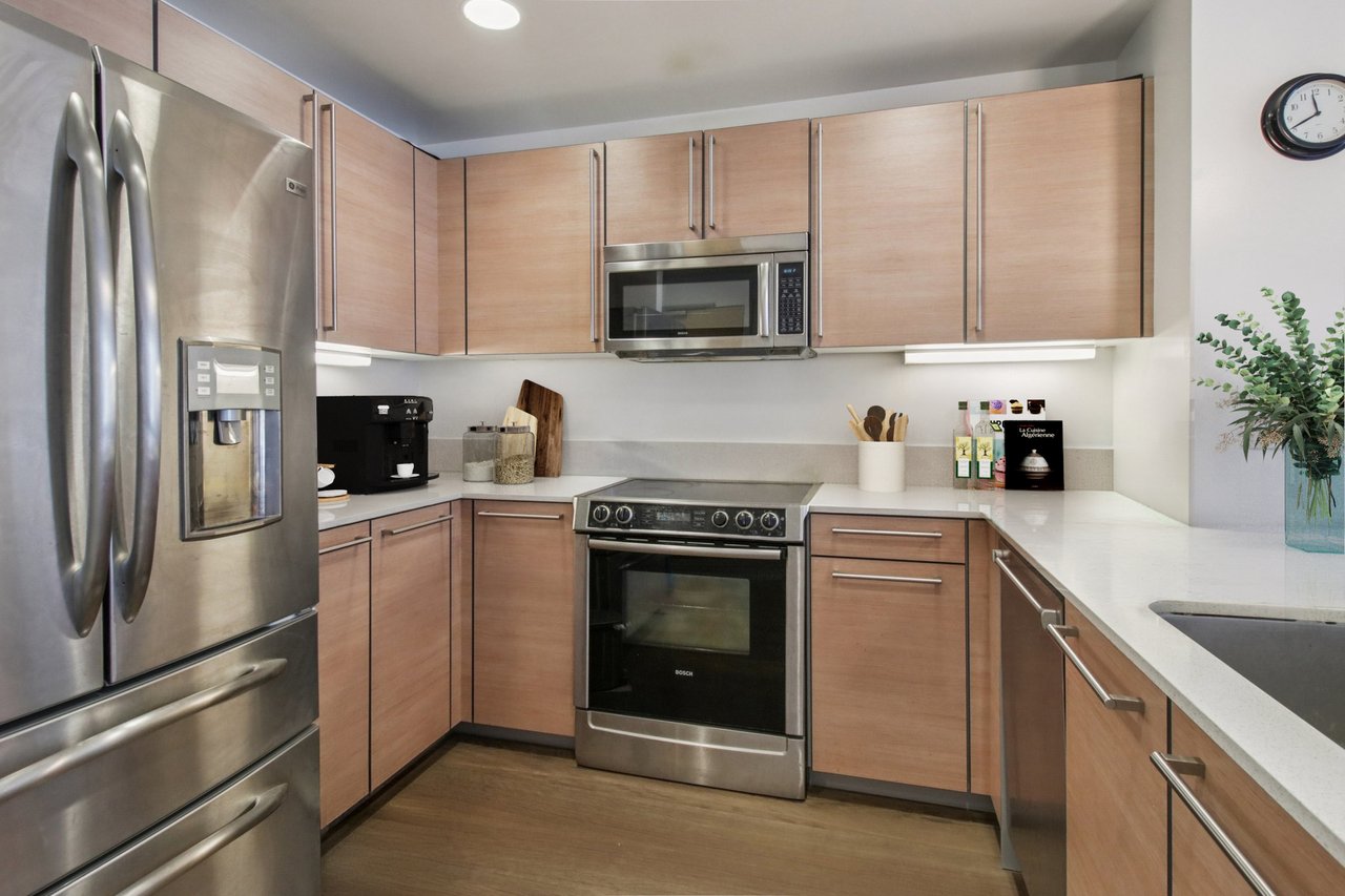 1160 Mission St Unit 907 