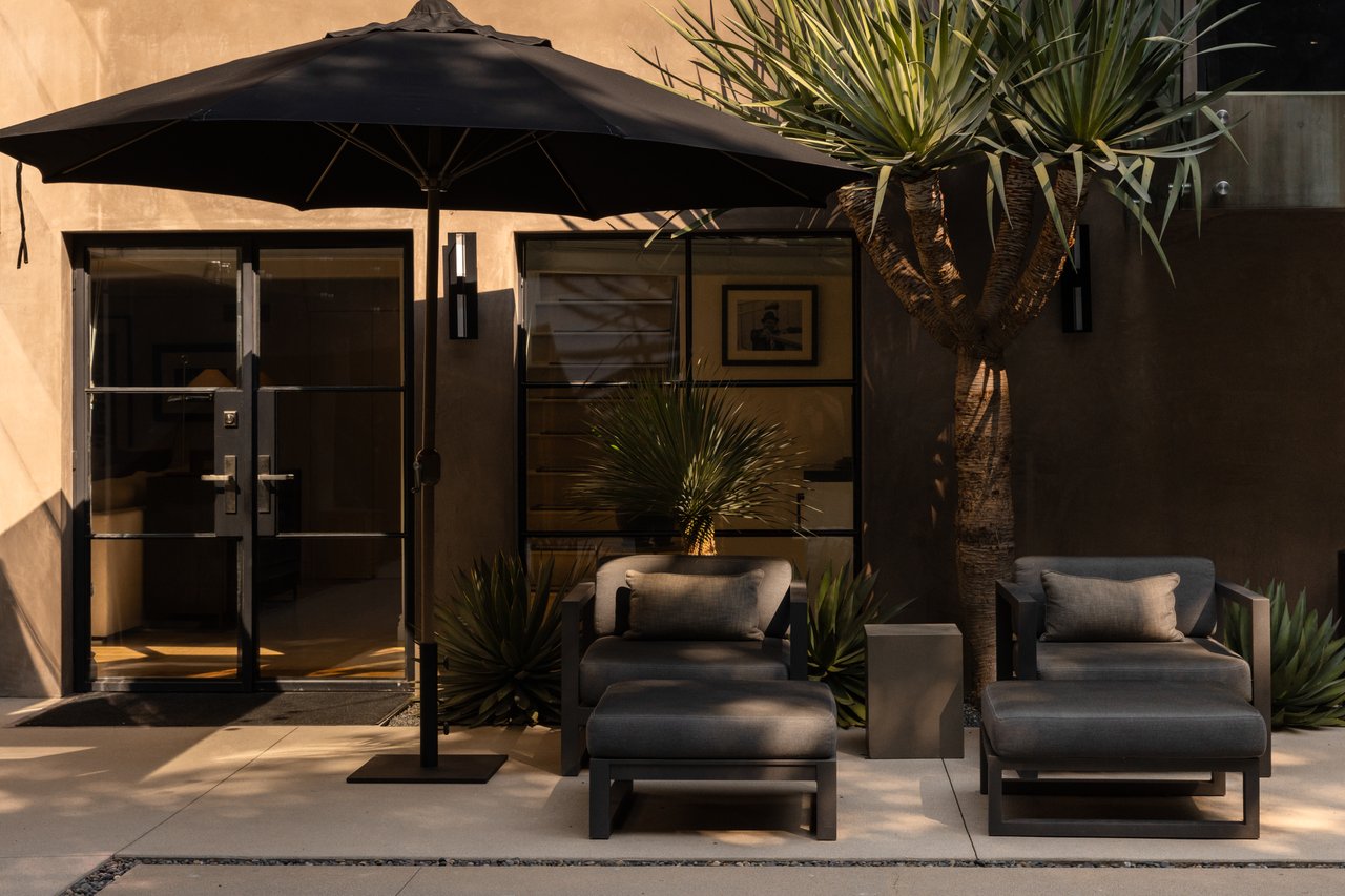 1853 Franklin Canyon Dr, Beverly Hills