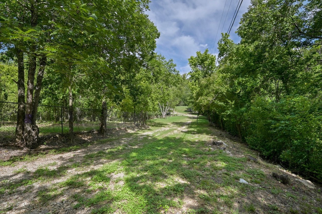 3418 Blue Jay Lane