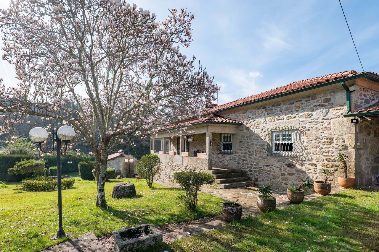 Private Countryside Estate with Short-Term Rental Potential – Vila Nova de Cerveira