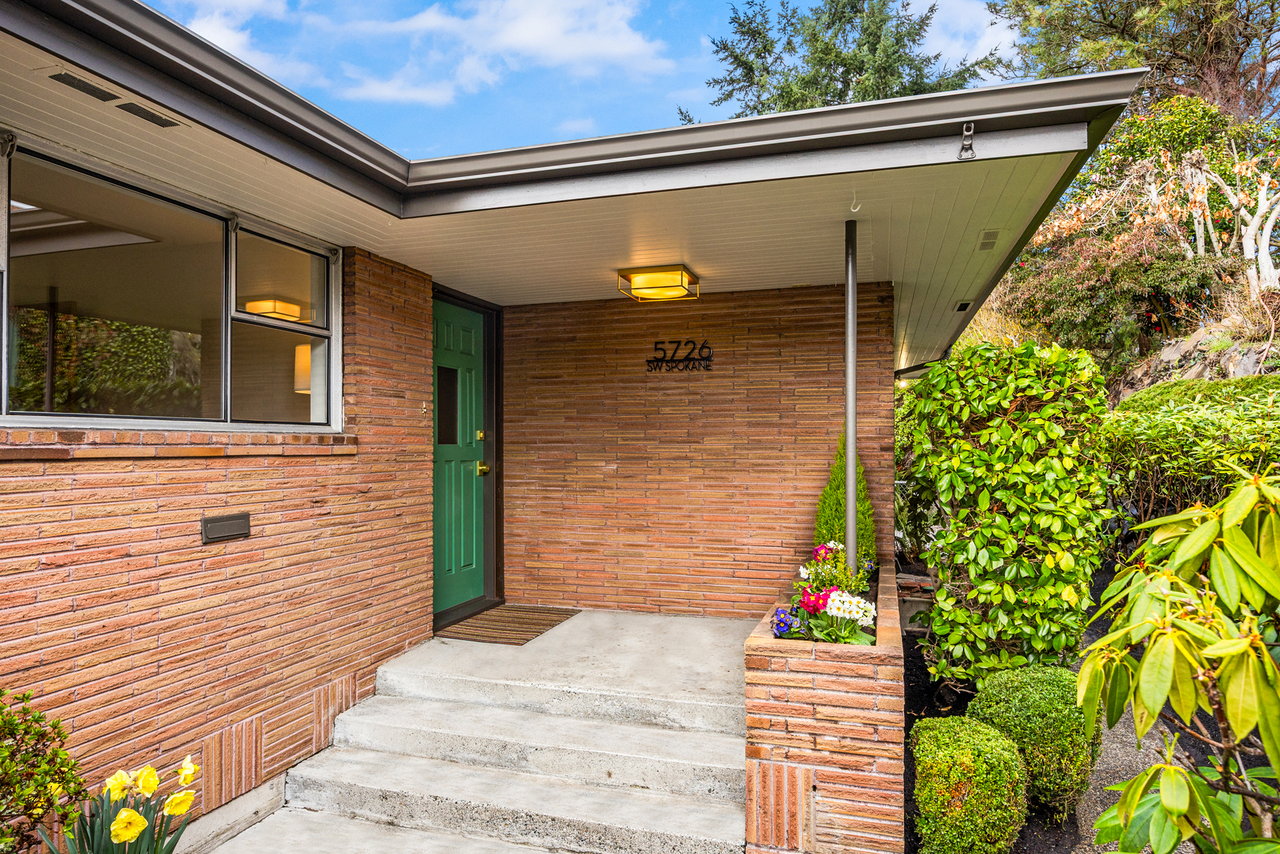 West Seattle Mid-Century Gem