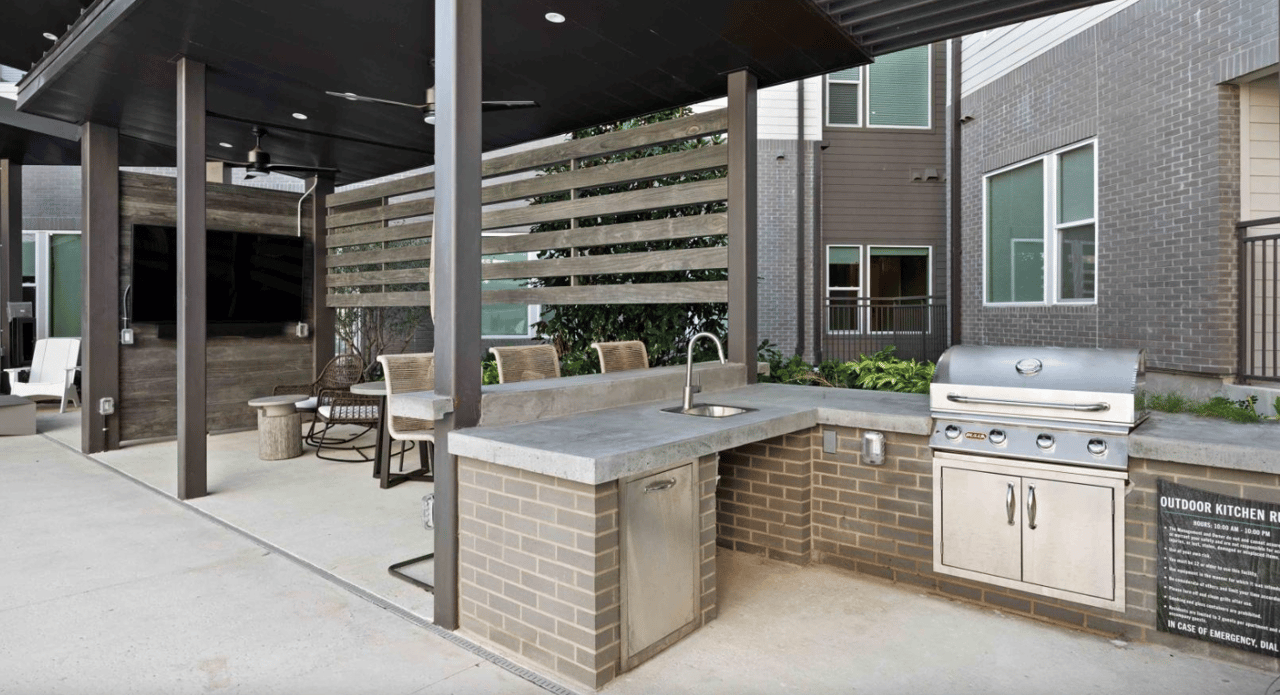 Up to 10 weeks free base rent