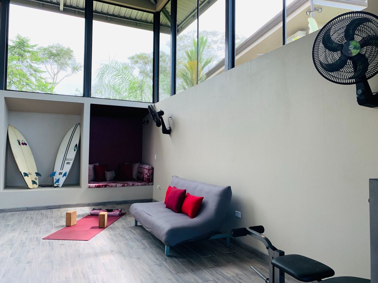 Ocean View Estate with Guest Cabins, Ojochal, Puntarenas