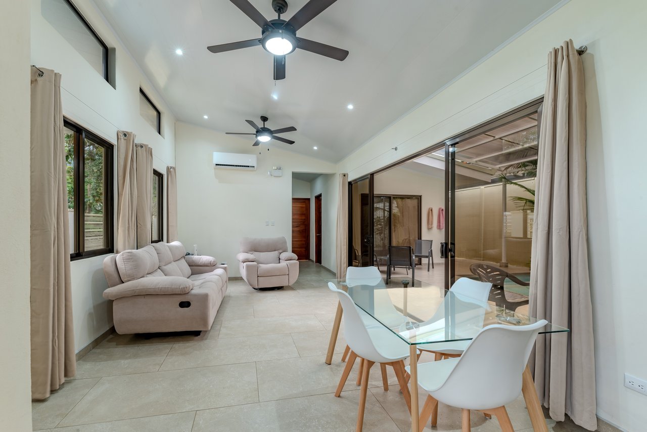Modern 3-Bedroom Home Near Marino Ballena National Park – Central Uvita