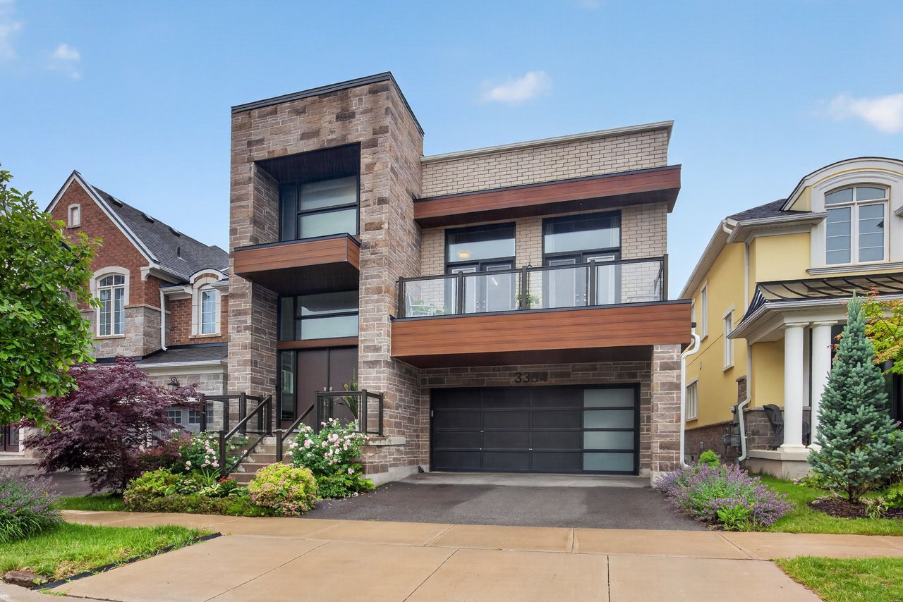 3364 Vernon Powell Drive, Oakville