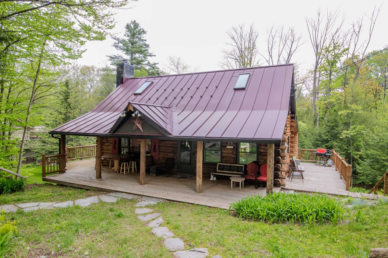 76 Johnson Loop