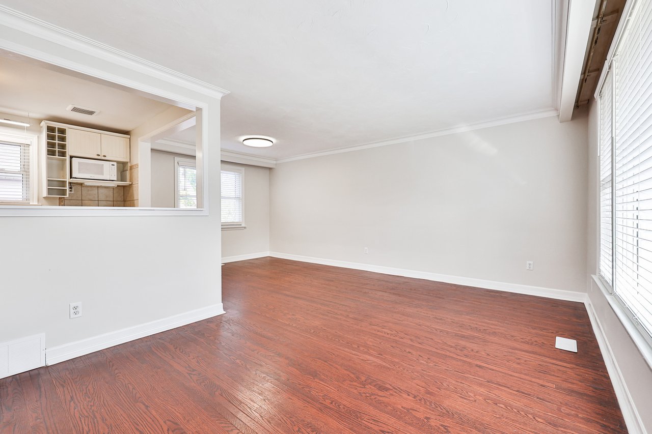 2063 Hixon Street, Oakville