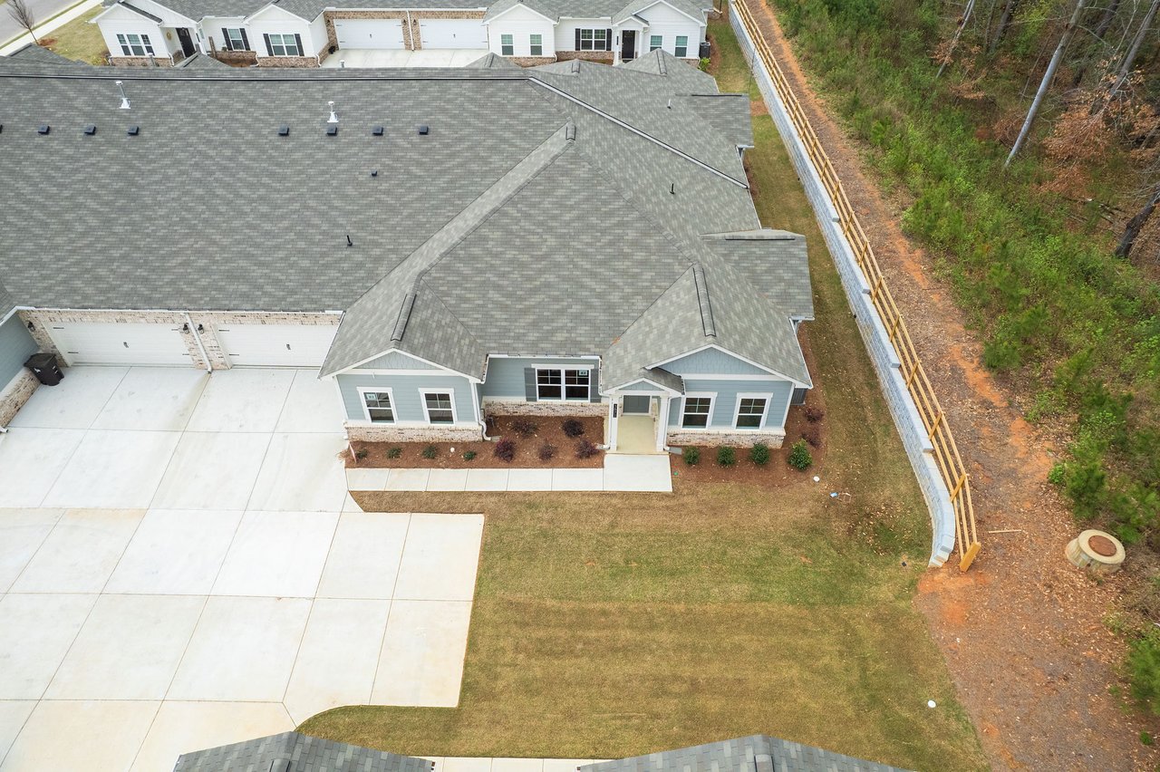 3871 Shelleydale Dr