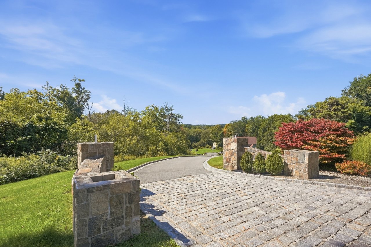 Meadows in Mahopac
