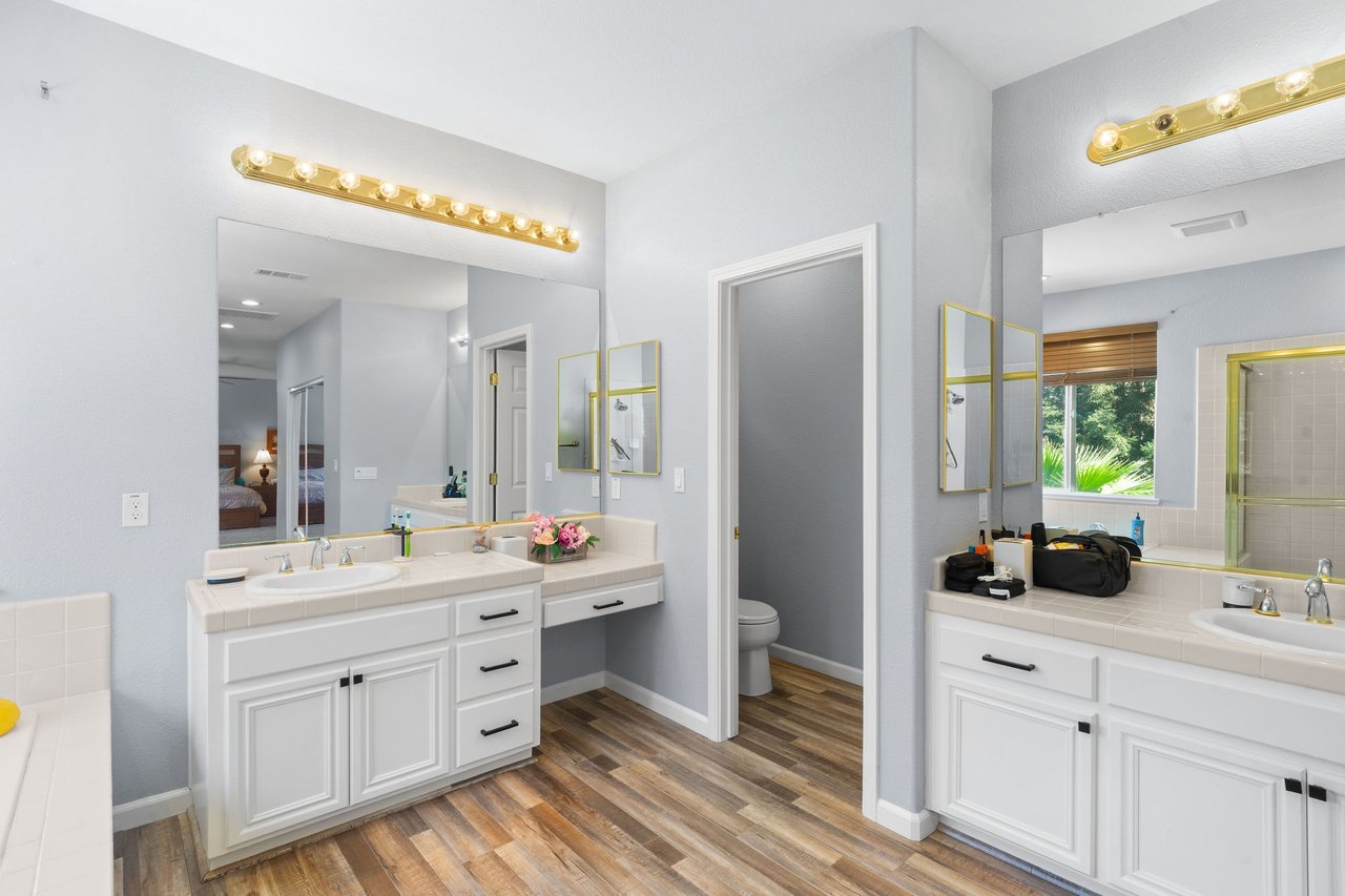 4637 Glenbrook Drive