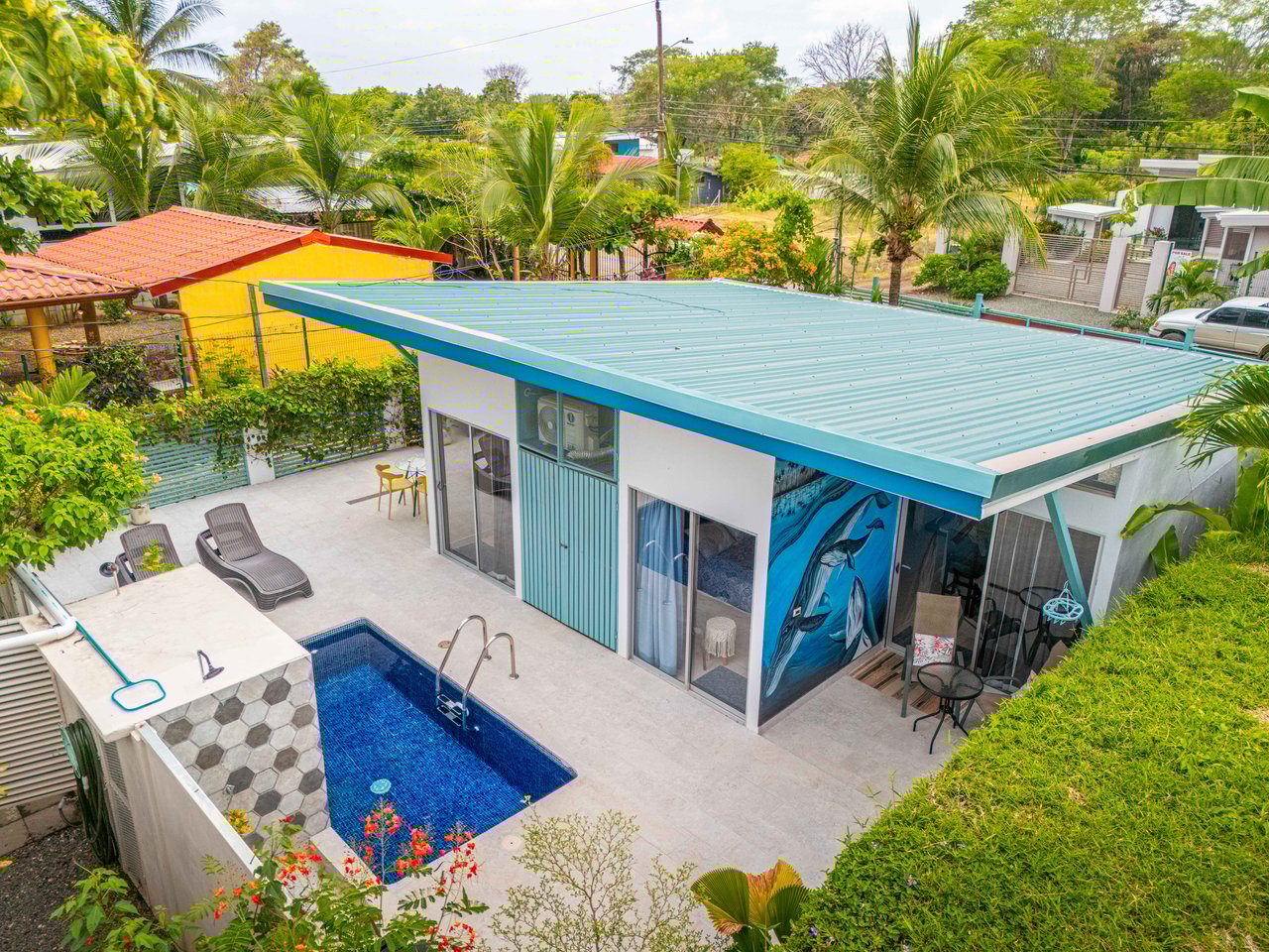 3 Bed Main Home with Two Rental Villas, Walk to Beach in Uvita! Fantastic Location!