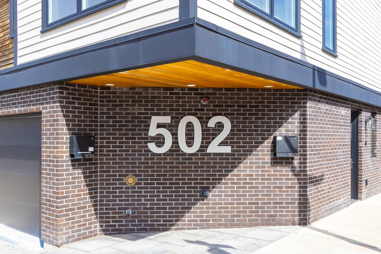502 E 3rd St # 1, Boston - Luxury Townhome
