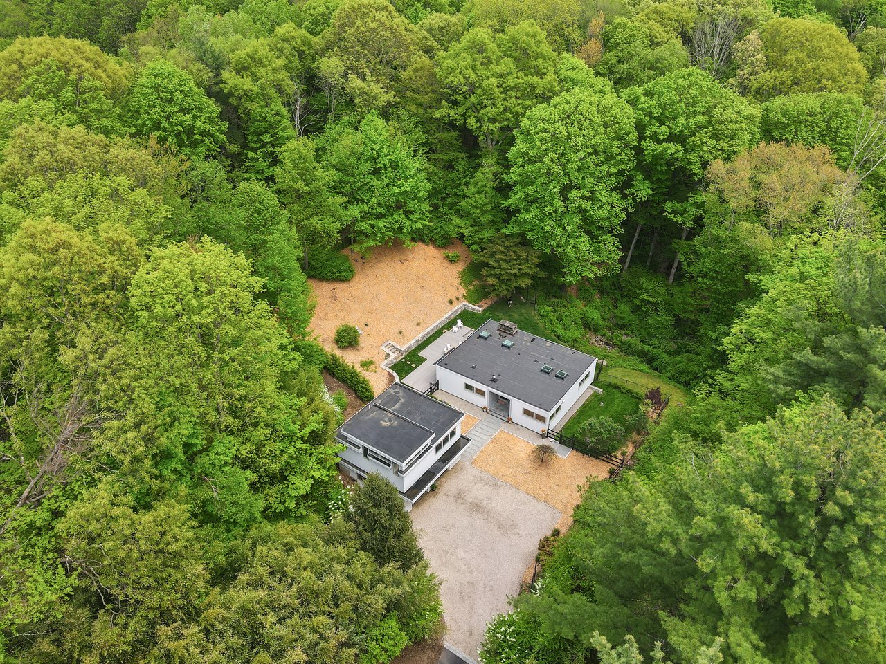 99 High Ridge Road