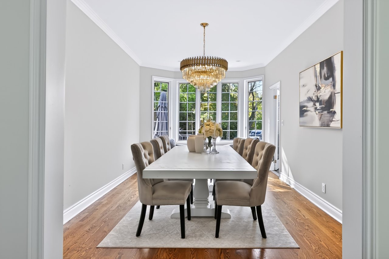 1492 Broadmoor Ave