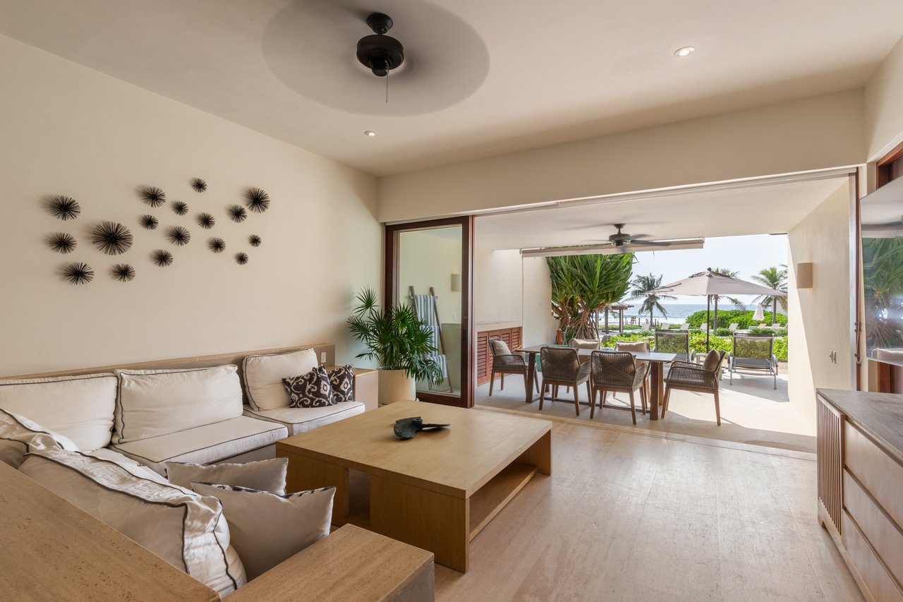 Marea Beachfront Villa B7