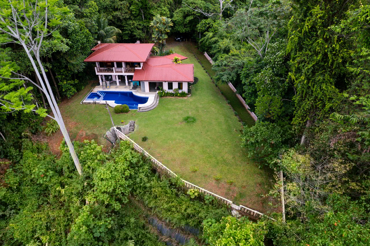 Ocean View home in Ventanas with Privacy
