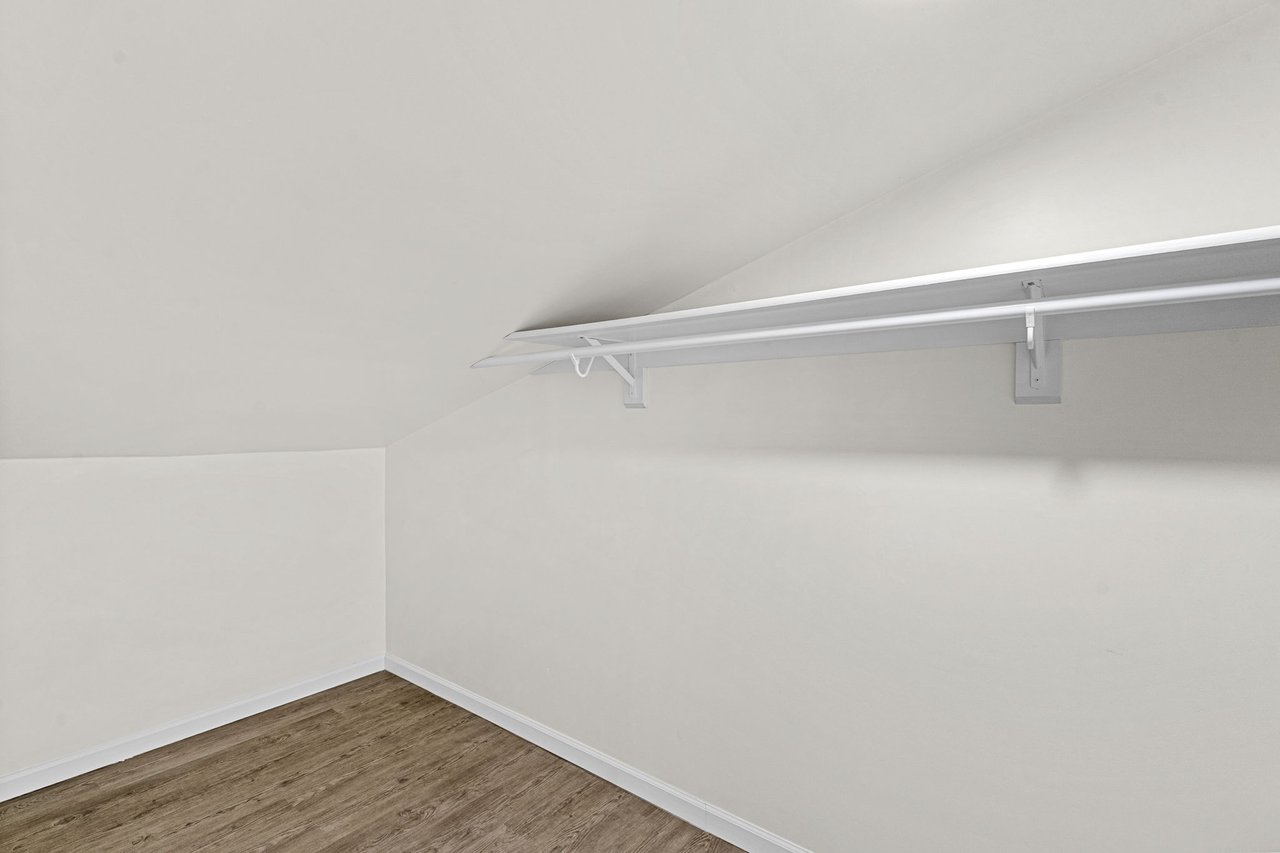 211 E CAMPO DESIERTO RD, Tempe, AZ 85288