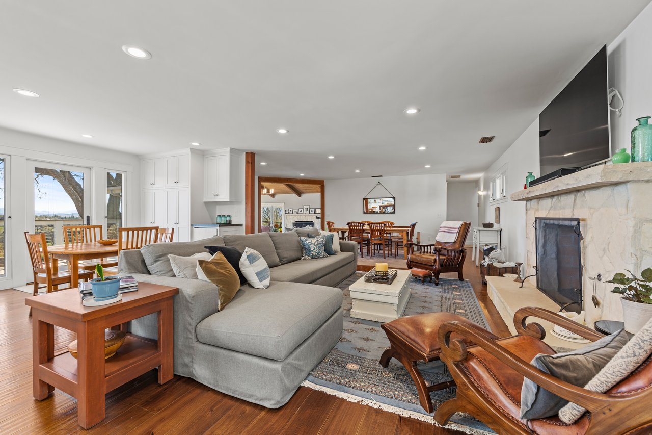 5+/- Acre Los Olivos Retreat