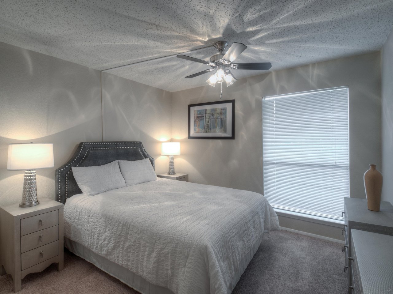 Central Austin living 2/2 - amazing convenience for residents!