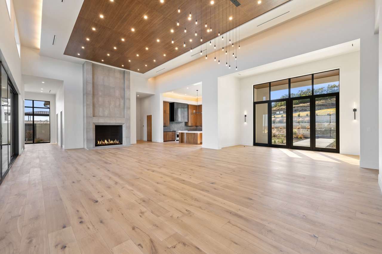 11917 Yaupon Holly Lane 