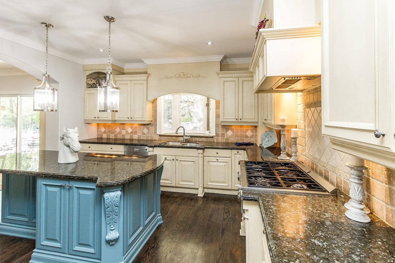 2045 Heartwood Crt
