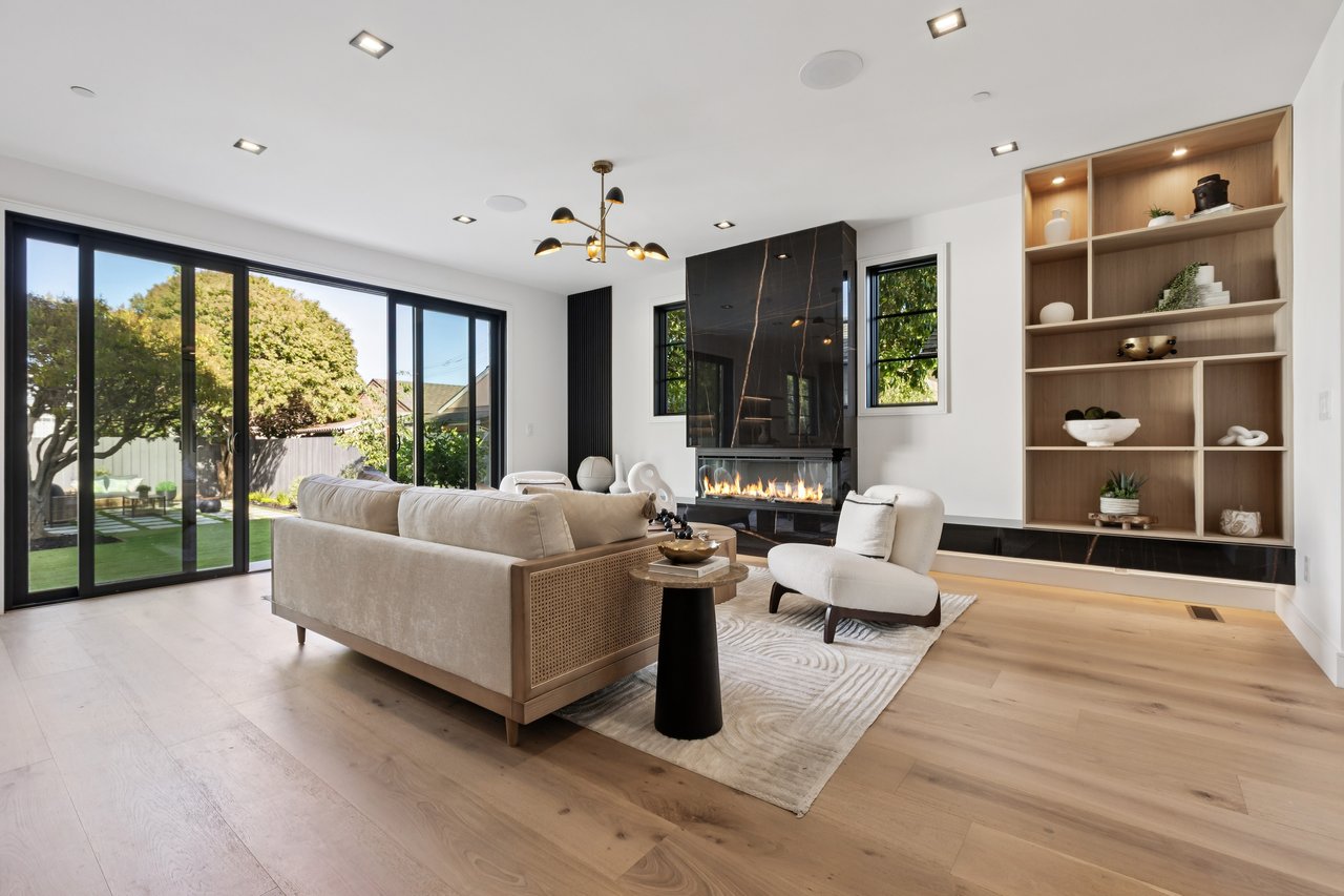 10 Channing Rd, Burlingame