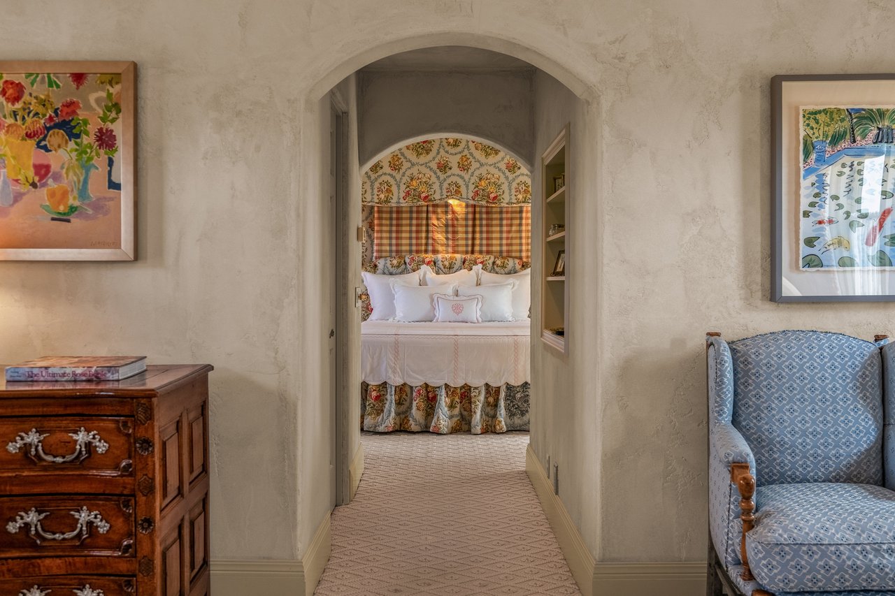 Mills Lane, St. Helena