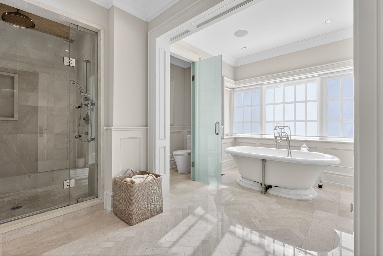 Chateau-Inspired