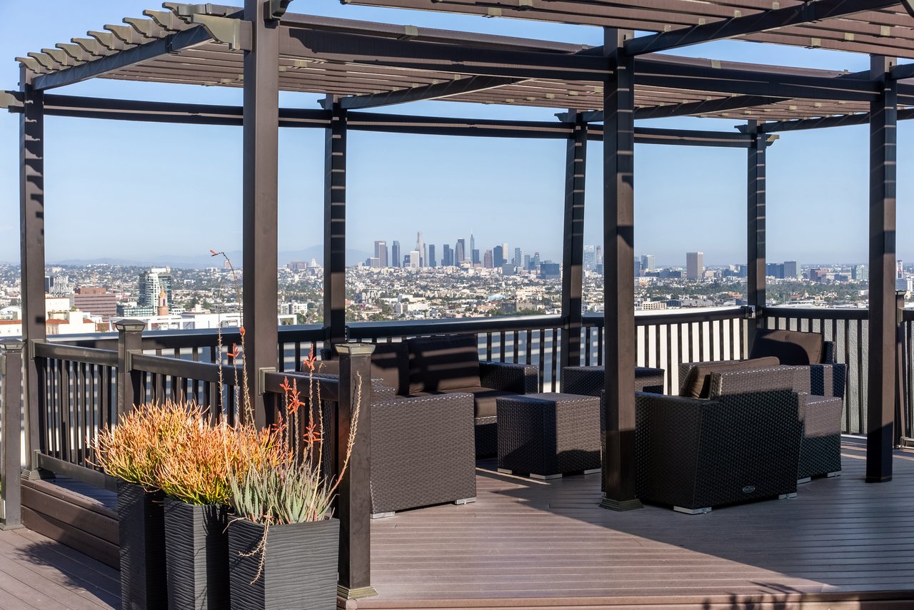 7250 Franklin Ave Unit: 603, Hollywood