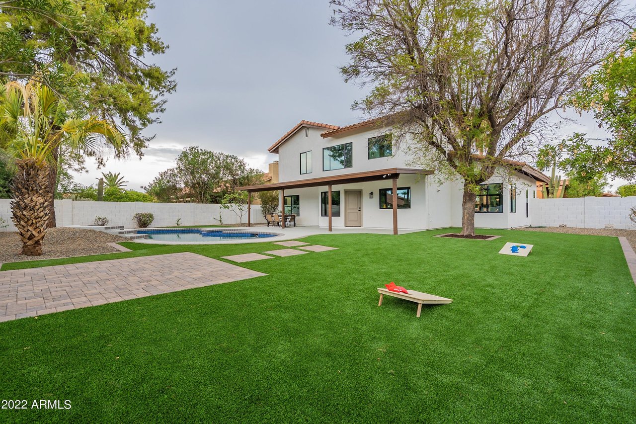 5347 E Michelle Dr