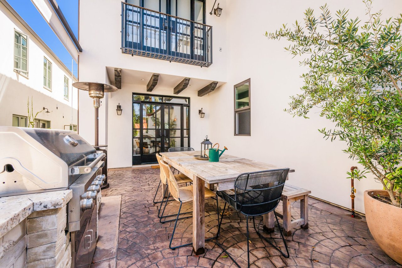 The Art of Living Well with the Quiet Confidence of 717 35th Street