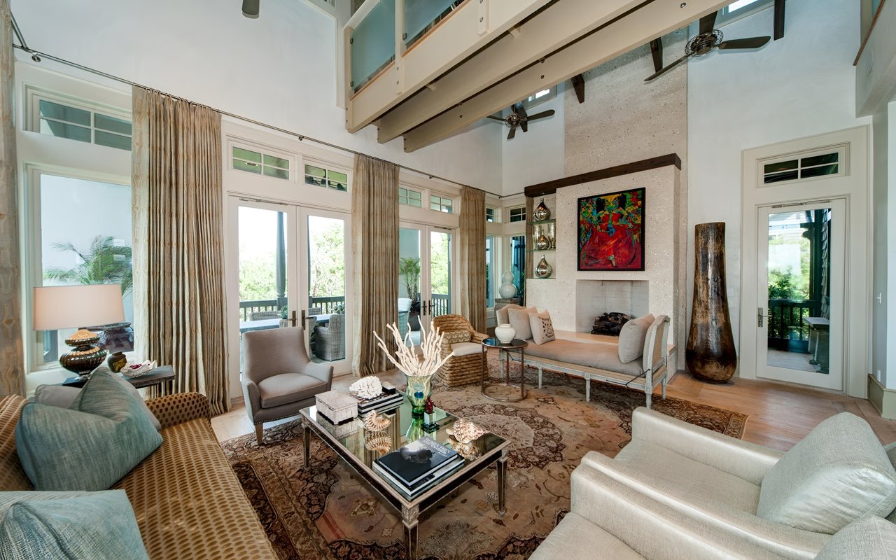 A Lakefront Legacy Home for the Architectural Connoisseur