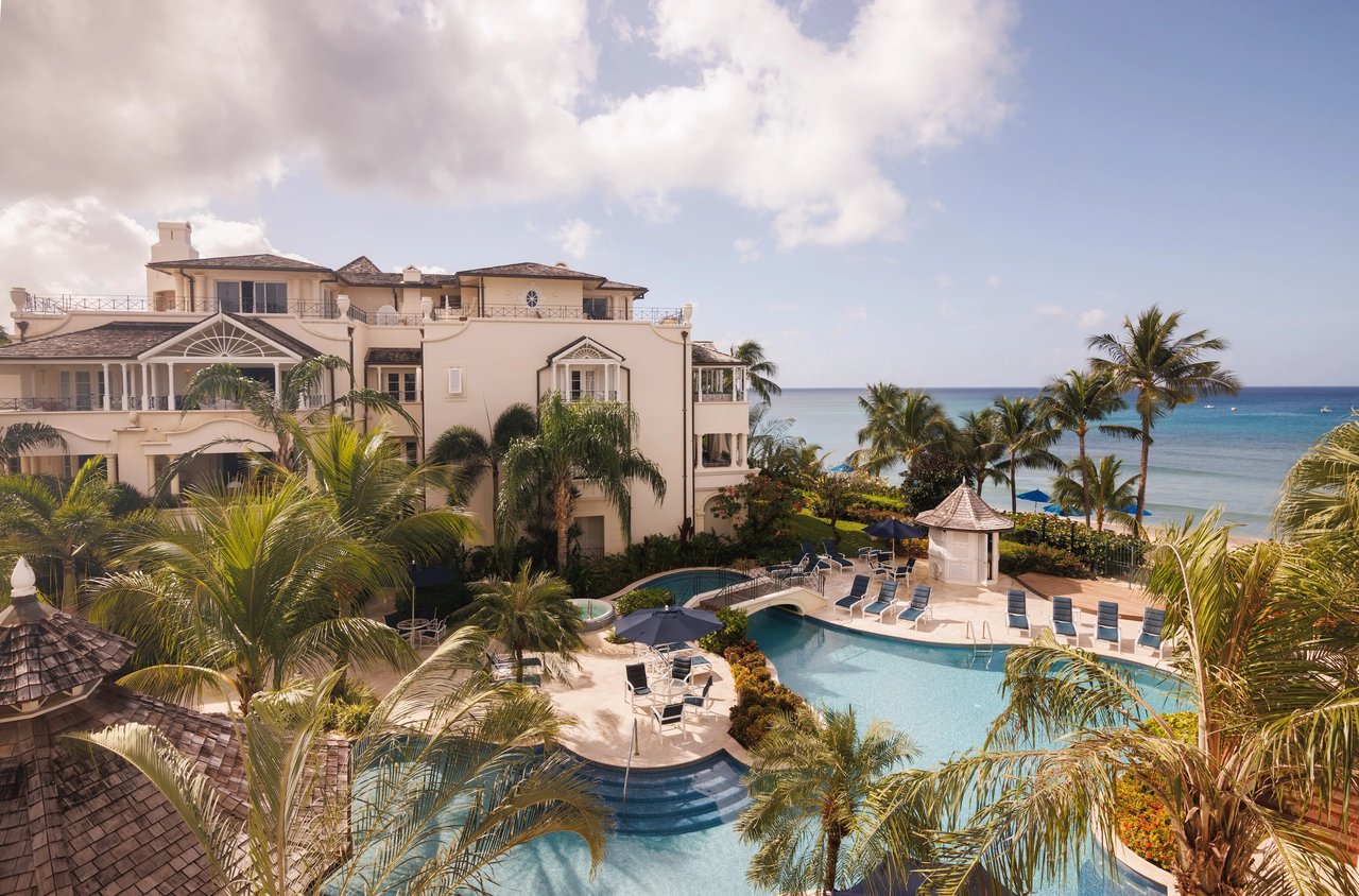 Schooner Bay 303