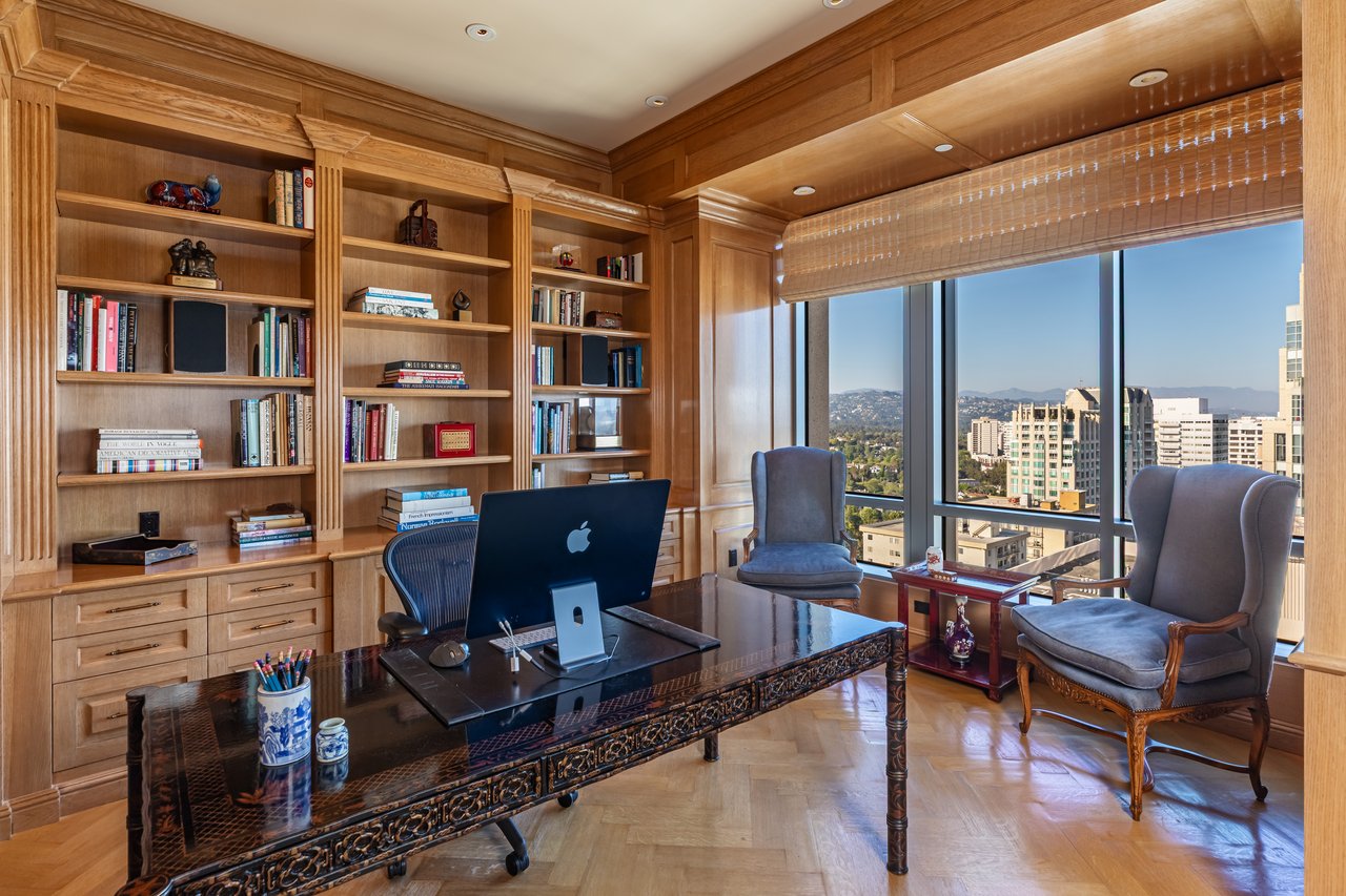 10800 Wilshire Blvd Unit: PH 2202, Wilshire Corridor