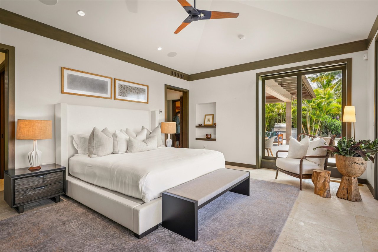 SHORES AT KOHANAIKI RESORT - 4 BEDROOM RESIDENCE WITH OHANA UNIT - EXCLUSIVE PRIVATE COMMUNITY - $5,800,000- - 