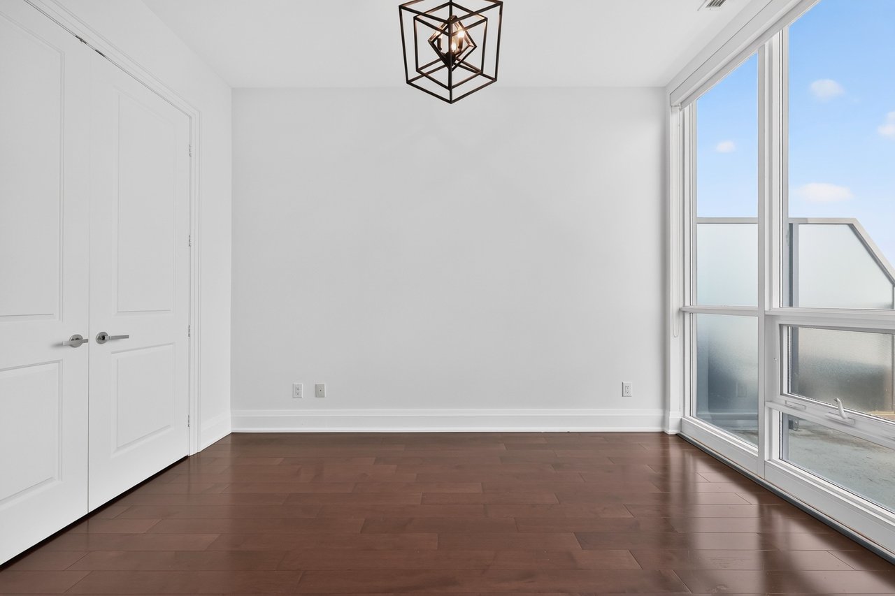 808-11 Bronte Road, Oakville