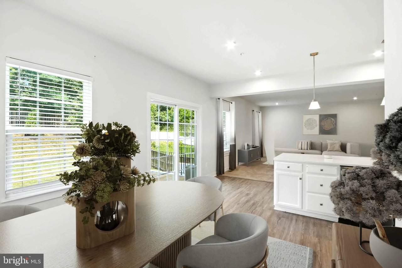 6015 Charles Henry Pl