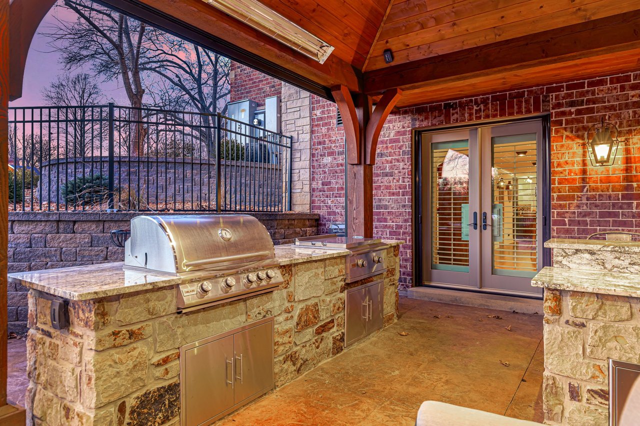 24 Williamsburg Estates Drive