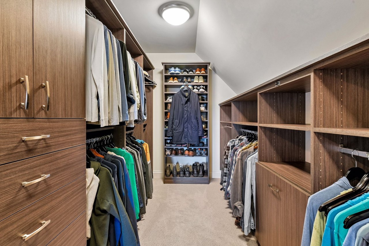 696 Woodland Hill Court, Medina