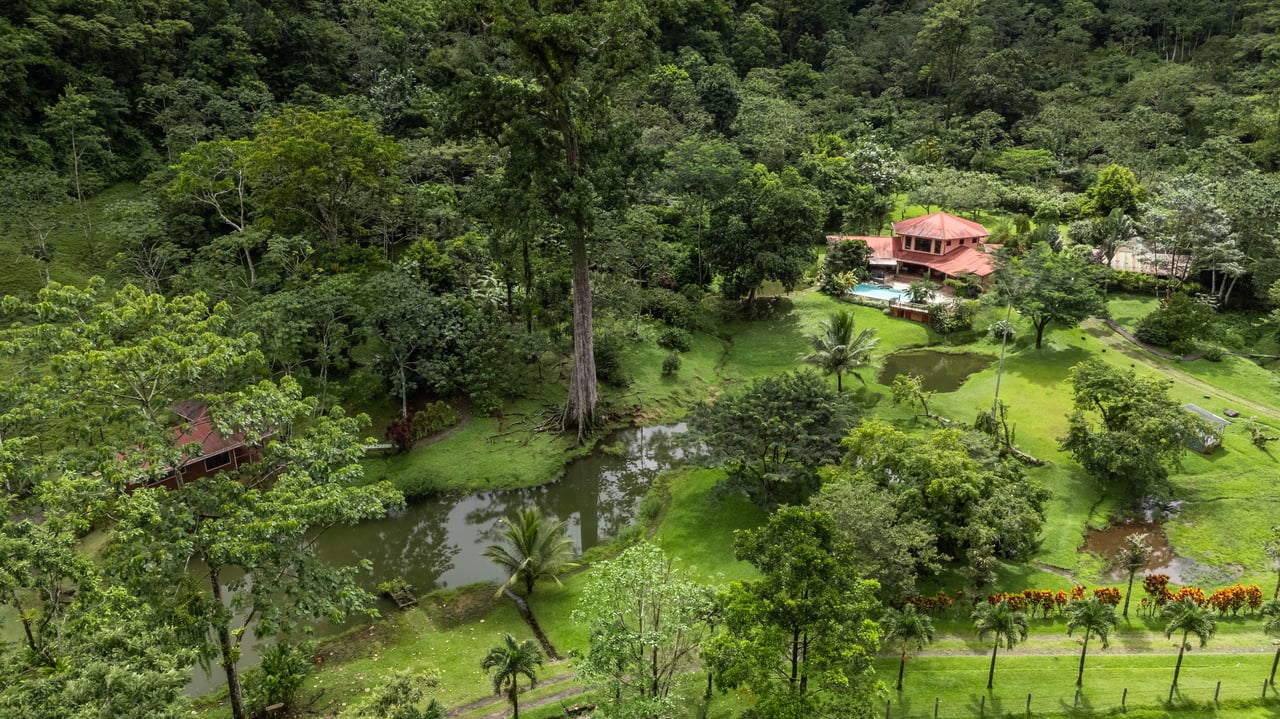 Finca Mei Tai | Enchanting property! Don't miss your chance to own a piece of paradise!