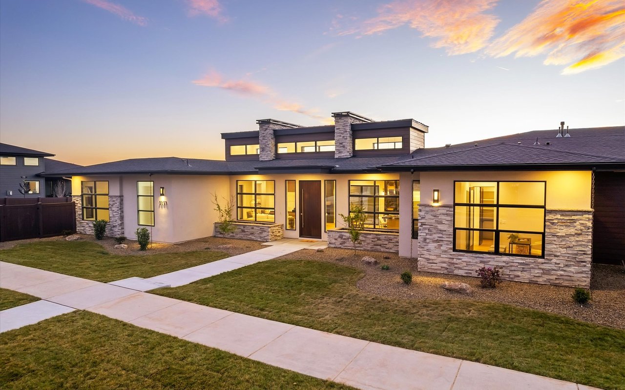 New Construction Home With Volcano Granite Island