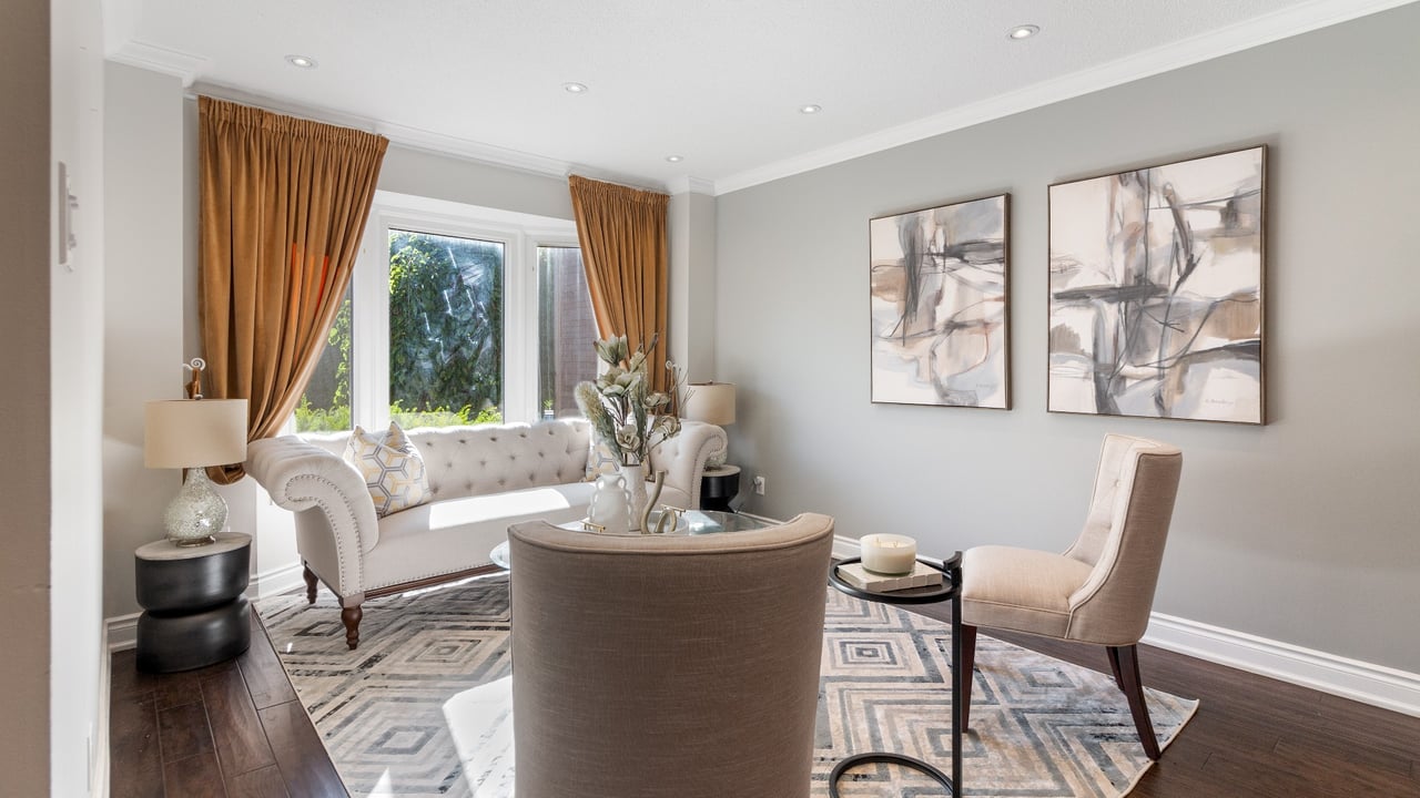 149 Roseborough Crescent