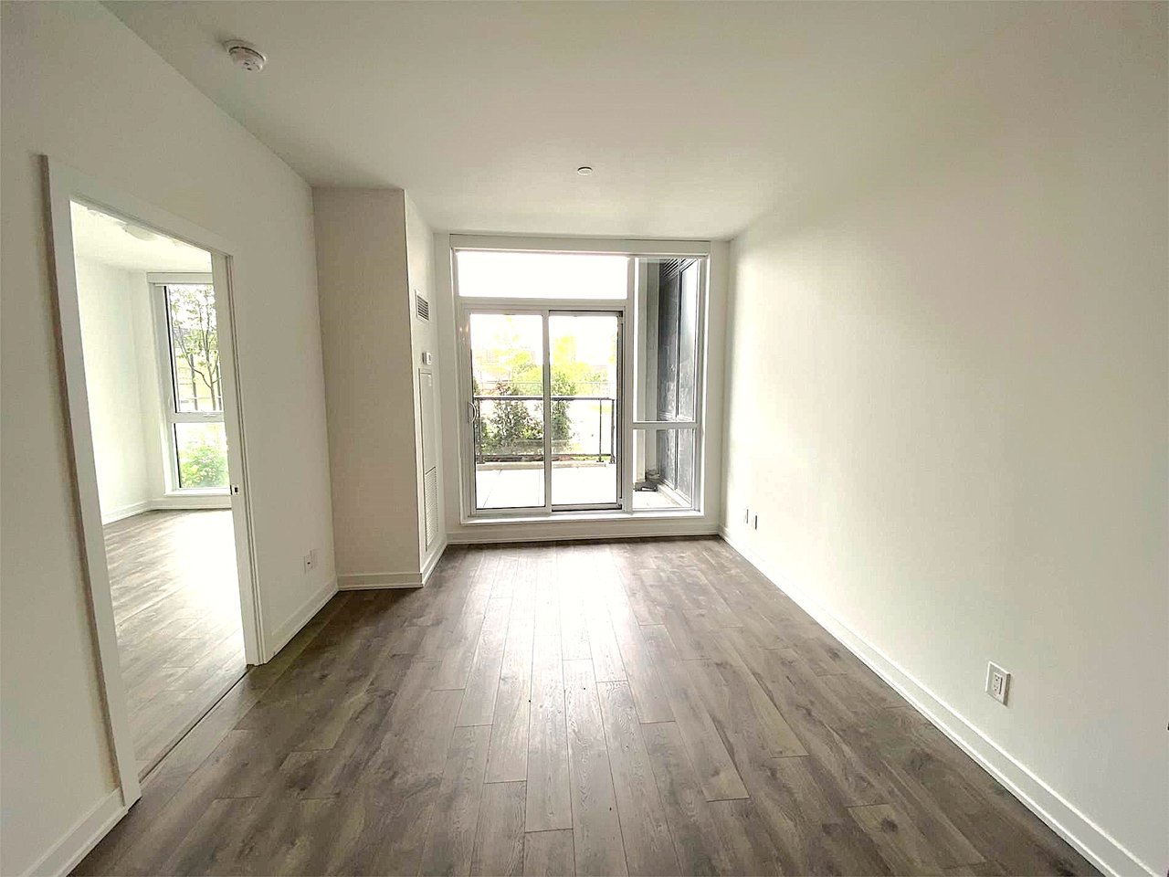 1603 Eglinton Ave W Unit: 215