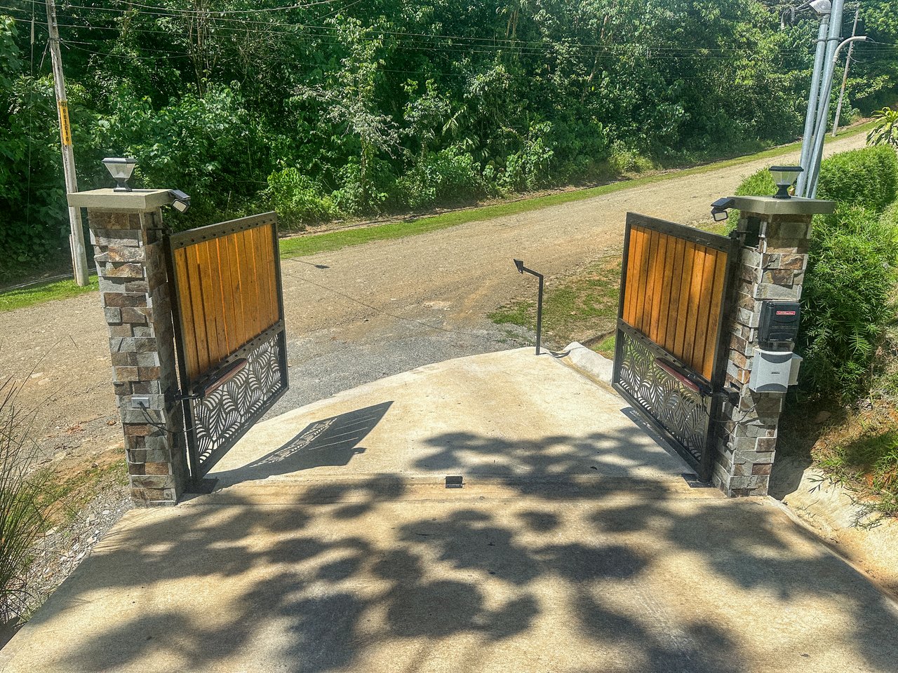 Brand New Tropical Jungle Home in Ojochal