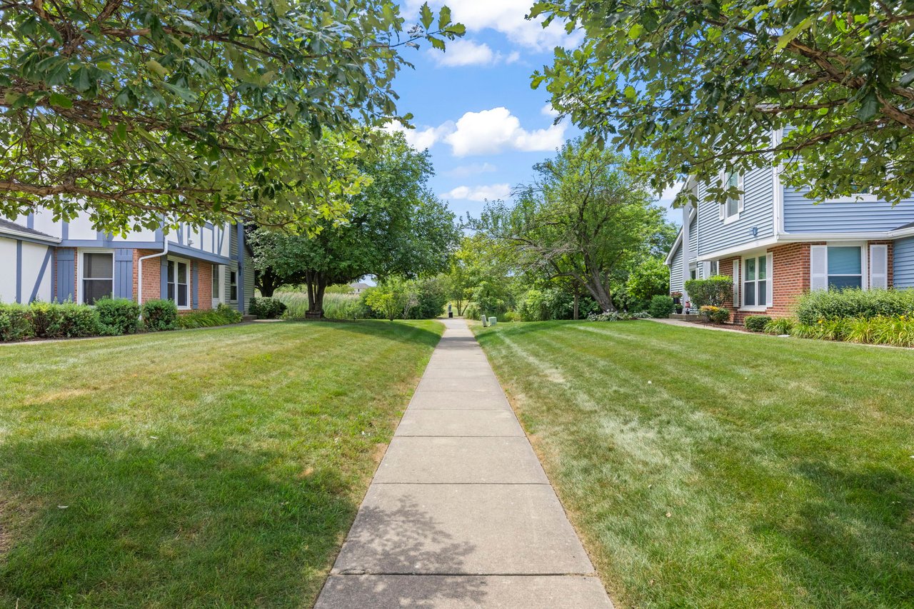 27W327 Providence Lane